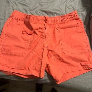 Women’s North Face Shorts Size Large